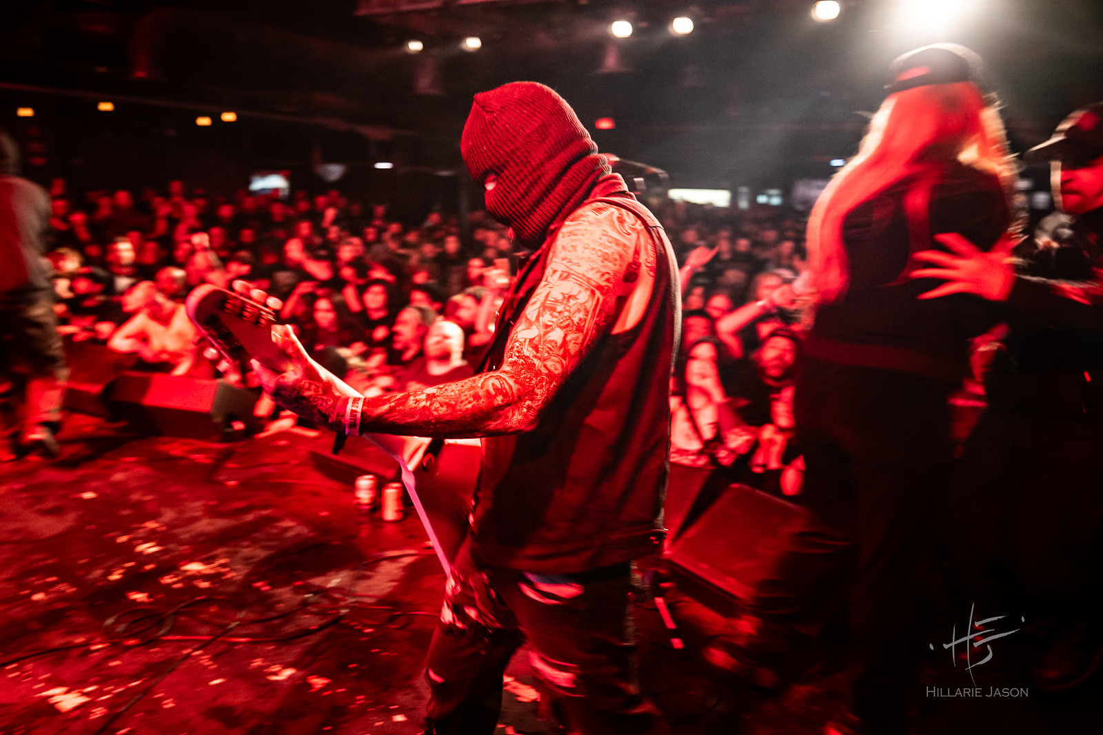 Haggus live tour shot 3
